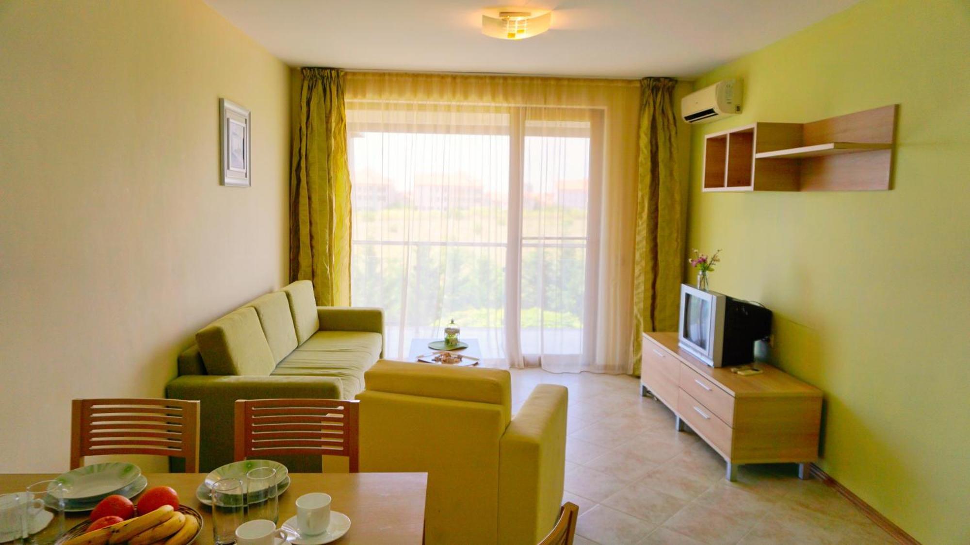 Морски Апартаменти Джулай Морнинг - July Morning Sea View Apartments Kavarna Kamer foto
